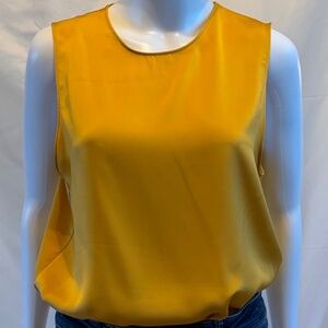 Banana Republic Gold Sleeveless Shell Tank with Keyhole Back – Size Medium